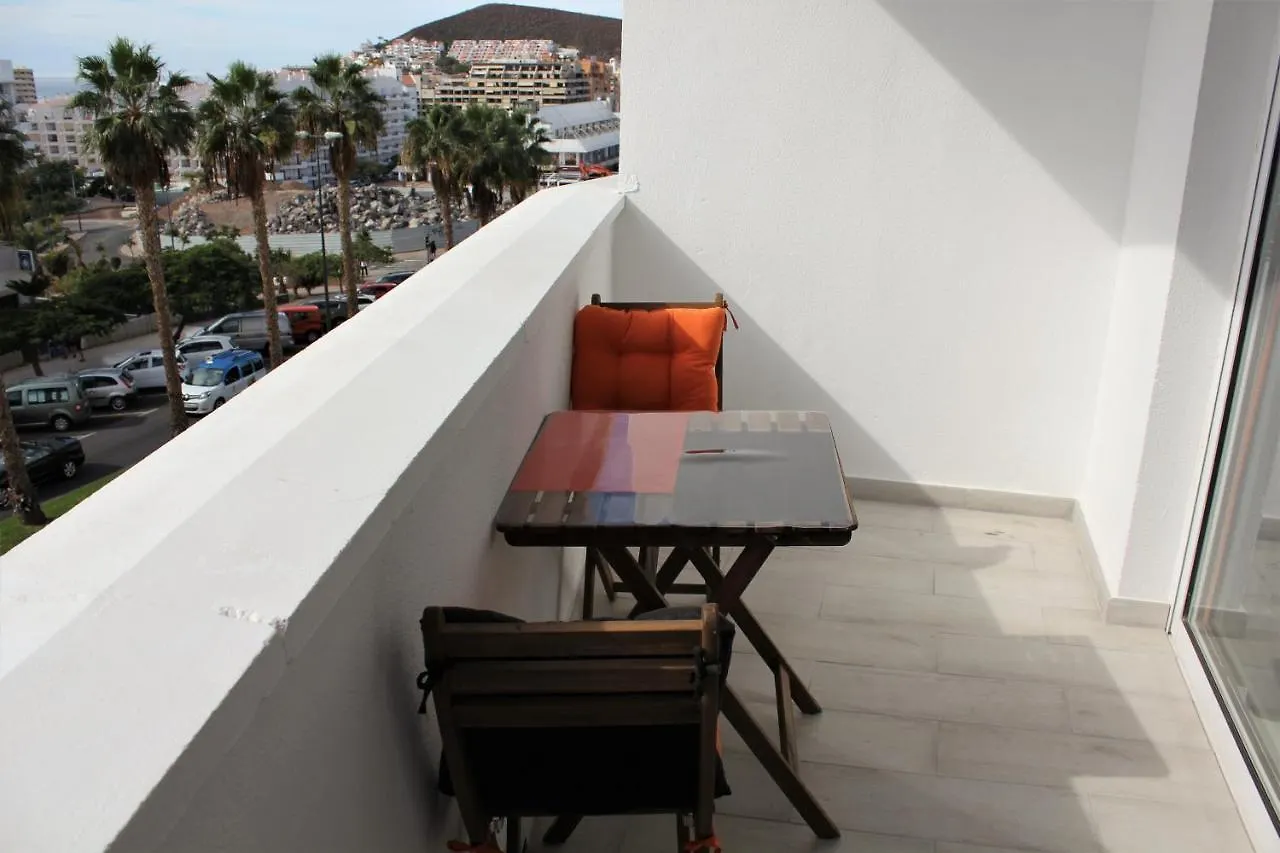 Modern And Lovely Apartment In Los Cristianos Los Cristianos  0*, Los Cristianos (Tenerife)