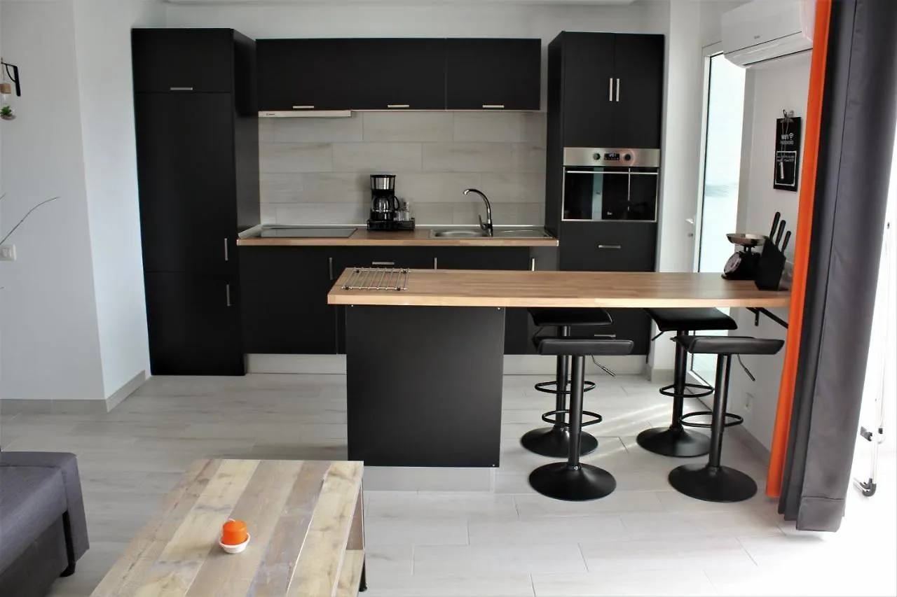 Modern And Lovely Apartment In Los Cristianos Los Cristianos  Spanje